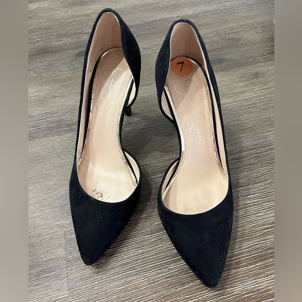 Heels - Picture 2 of 2